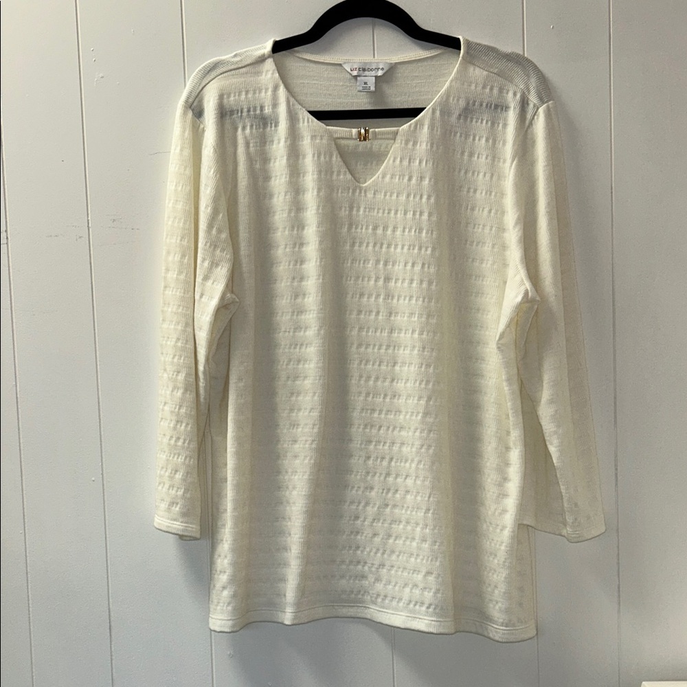 Liz Claiborne Ivory Patterned Blouse
